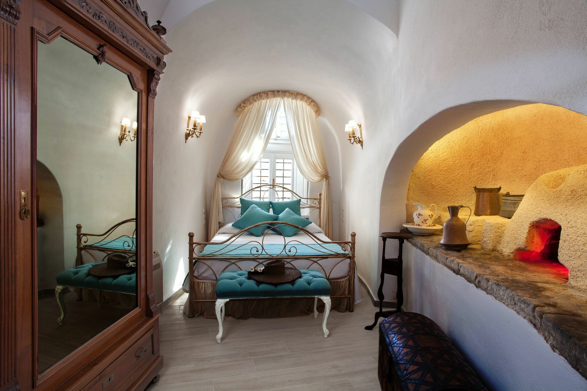 Olive Cave Houses Fira  Exterior photo